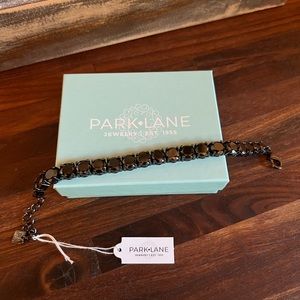 PARKLANE - Park Lane - Impressions Bracelet NWT - Black